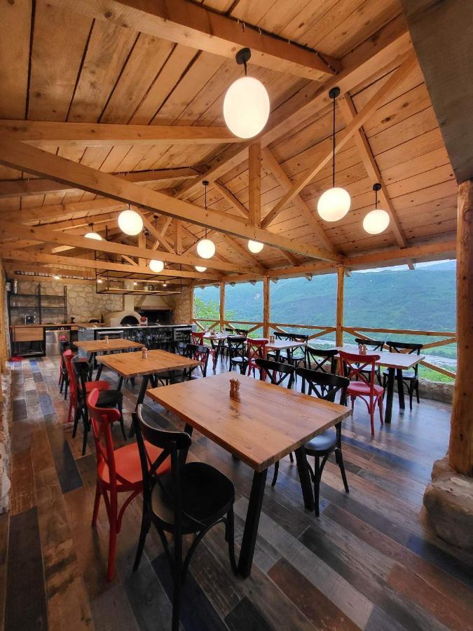 Sadmeli Winery Hotel Ambrolauri Exterior photo